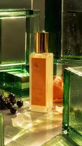 Mandarino Verde — деталь розпилювача та етикетки