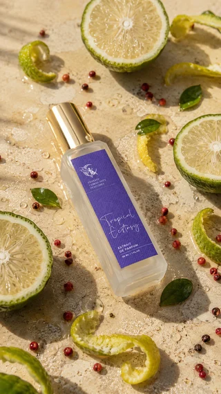 Флакон Tropical Ecstasy 30 мл крупним планом