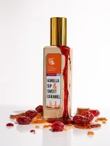 Vanilla Sip & Sweet Caramel — додатковий ракурс: clean minimal